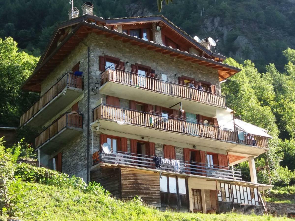 B&B La Borma Di Pombo Pontboset ภายนอก รูปภาพ