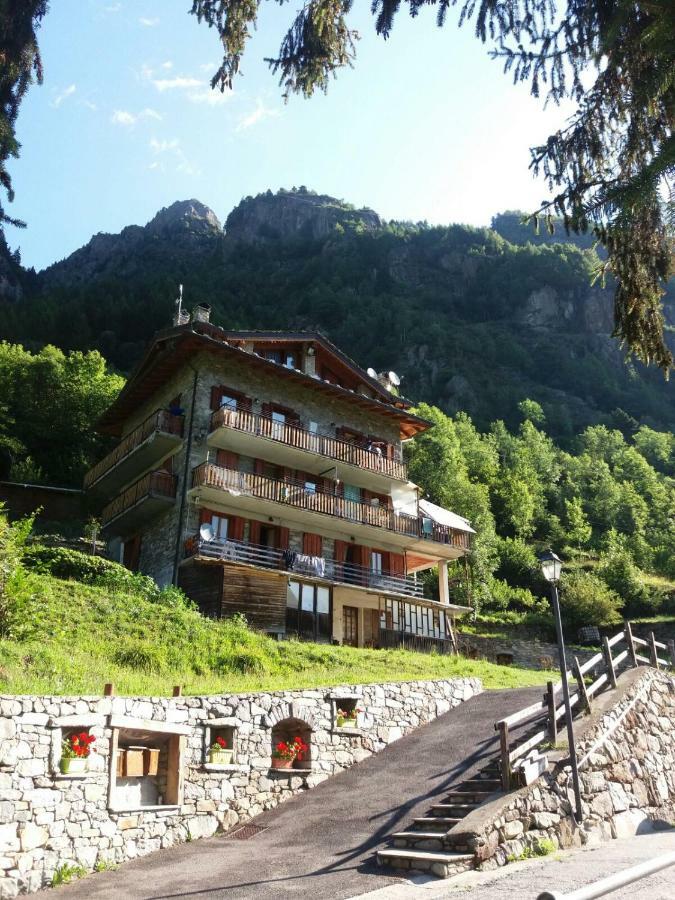 B&B La Borma Di Pombo Pontboset ภายนอก รูปภาพ
